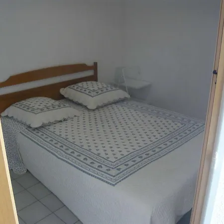 Апартаменты 2 Pieces Familial Avec Parking Au Grau-du-roi - Fr-1-731-118 Ле-Гро-дю-Руа
