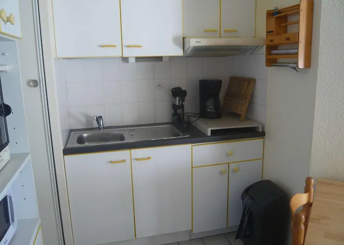 2 Pieces Familial Avec Parking Au Grau-du-roi - Fr-1-731-118 Le Grau-du-Roi